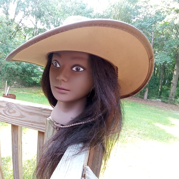 Unisex Barhma hat ⭐Reasonable offers accepted⭐ - Picture 3 of 11